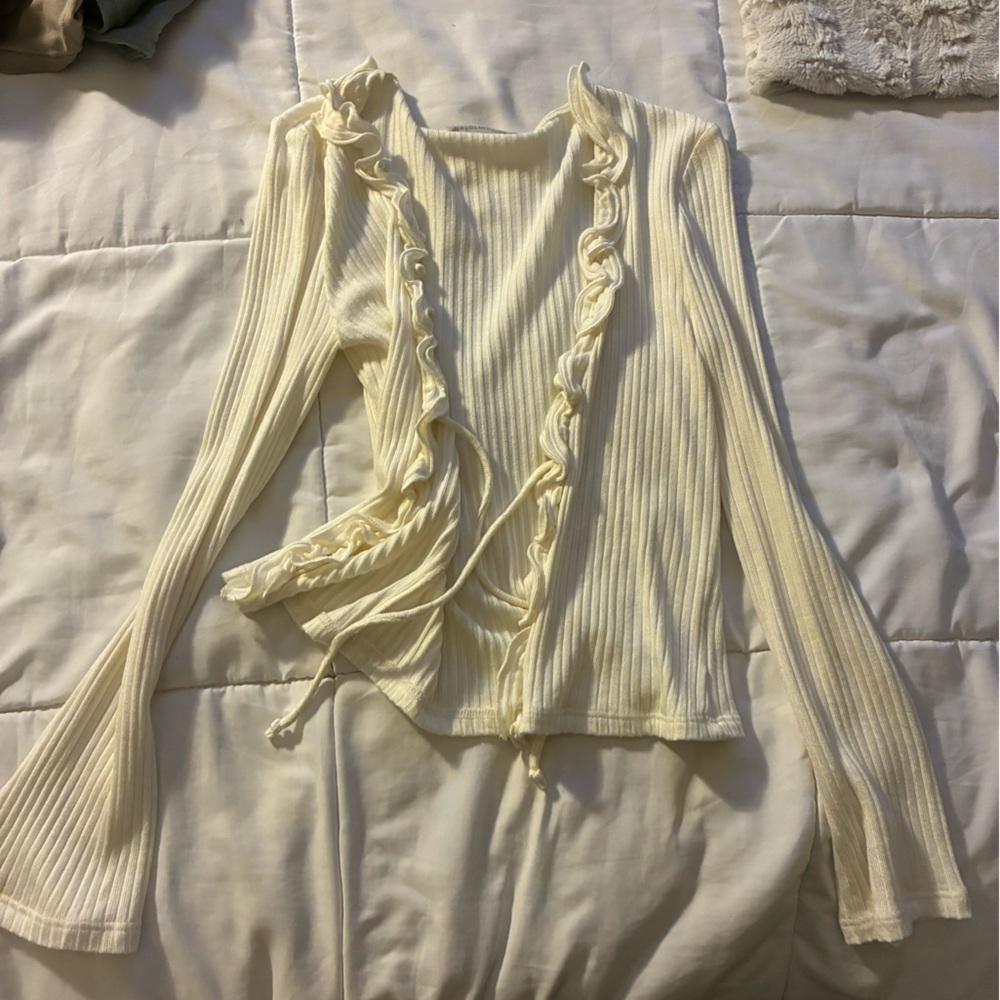 Reformation Cream Ruffled Women's Blouse